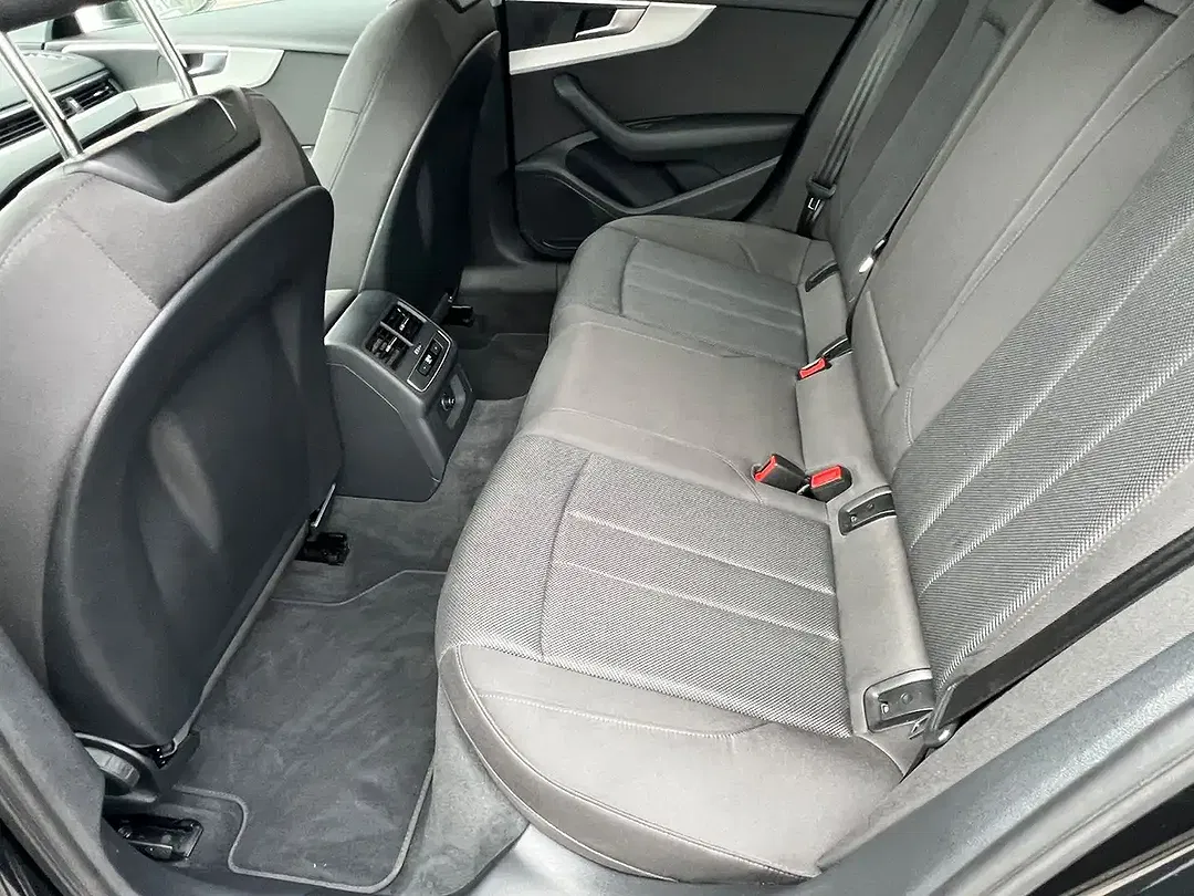Audi A4 35 TDI Avant - foto 15
