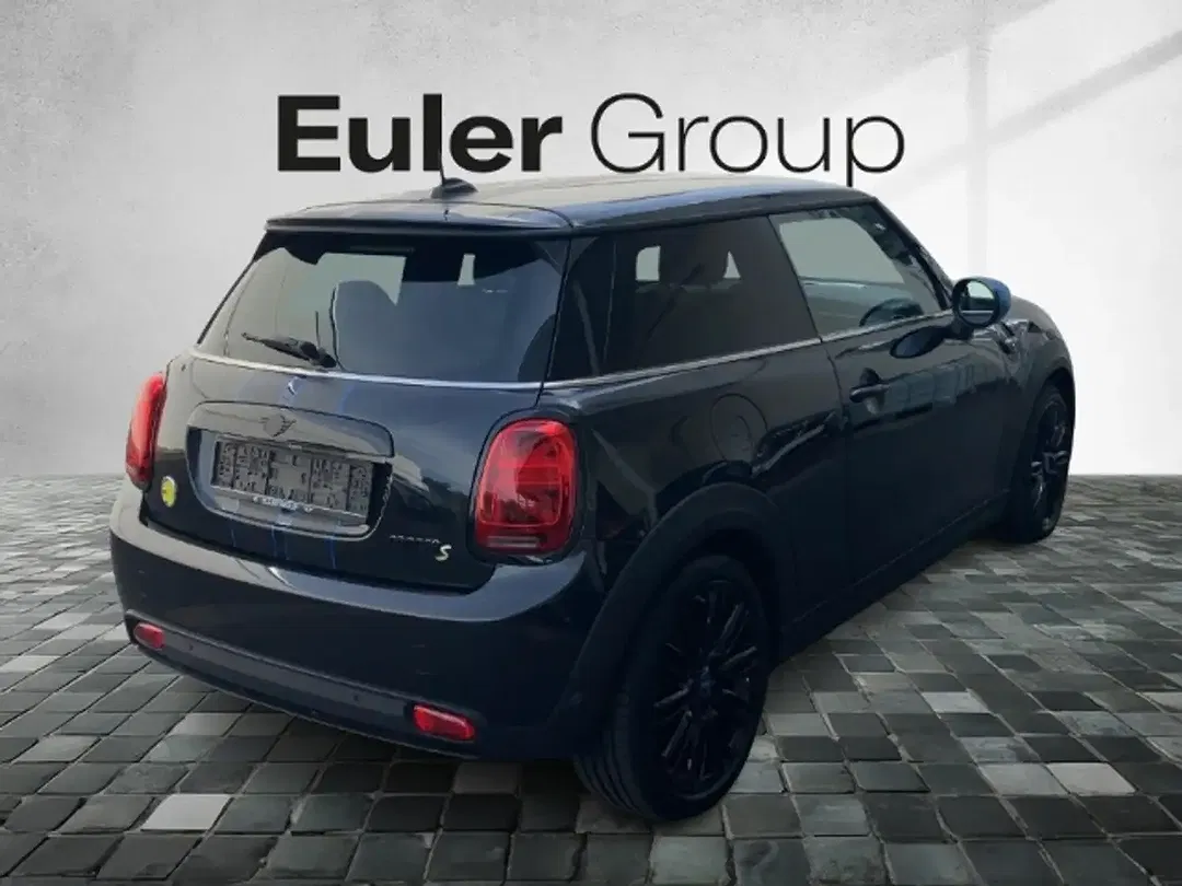 MINI Cooper SE - Thumbnail 4