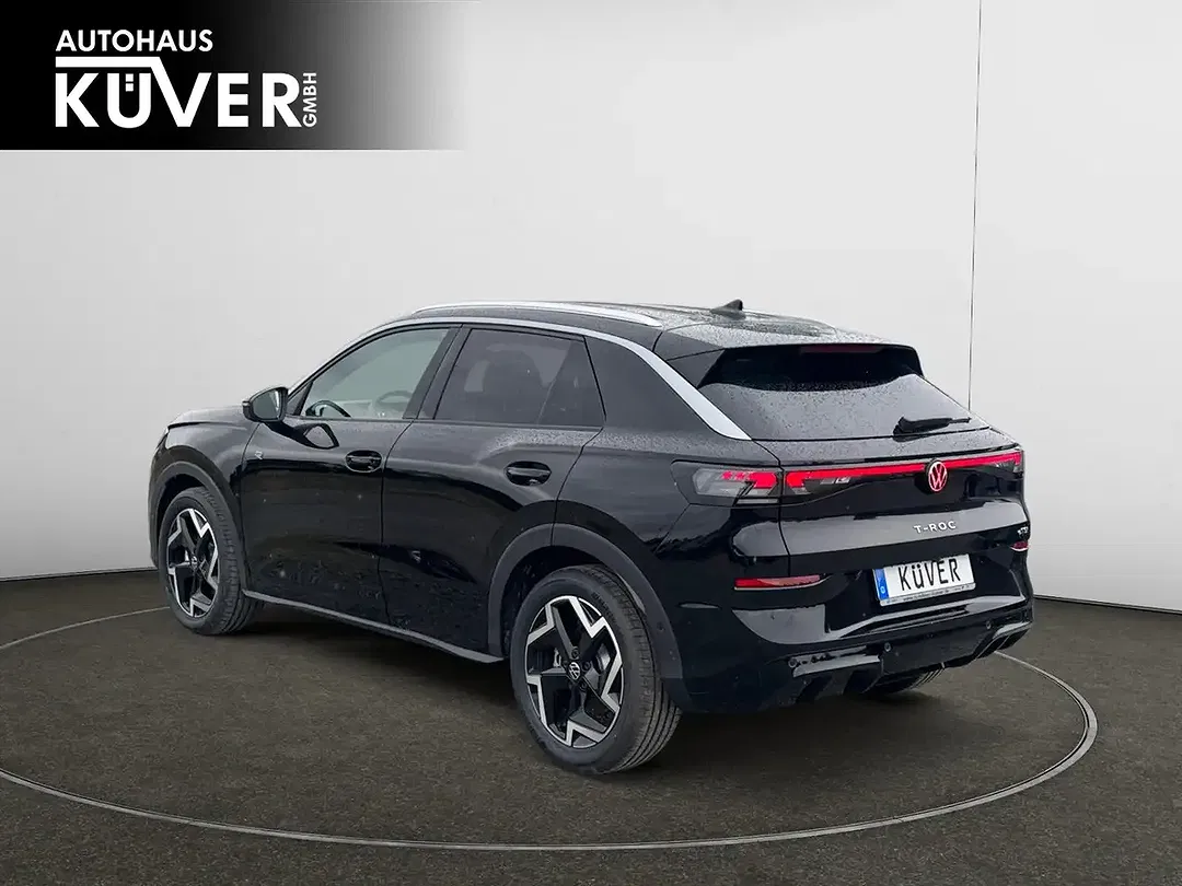 Volkswagen T-Roc - Thumbnail 4