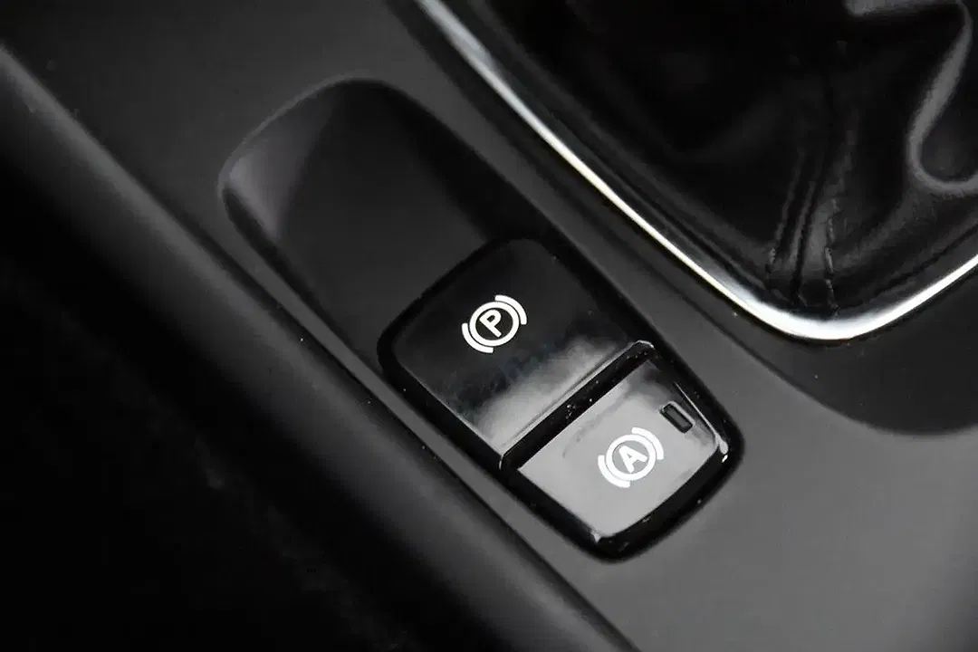 Volvo XC40 - Thumbnail 12