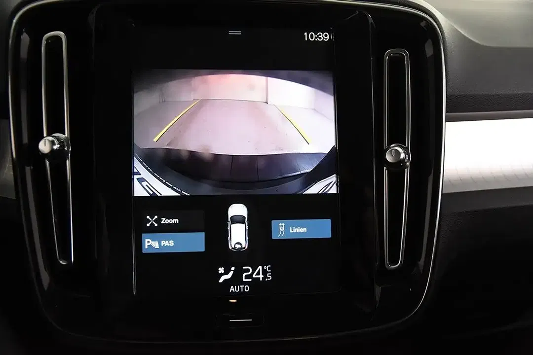 Volvo XC40 - Thumbnail 14