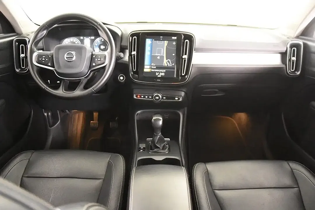 Volvo XC40 T3 Inscription - foto 2