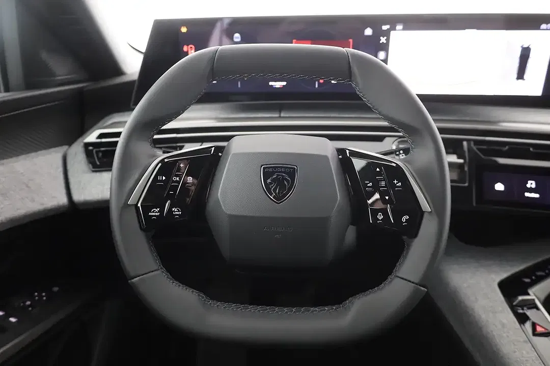 Peugeot 5008 - Thumbnail 13