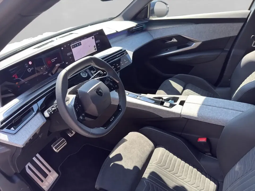 Peugeot 3008 - Thumbnail 10