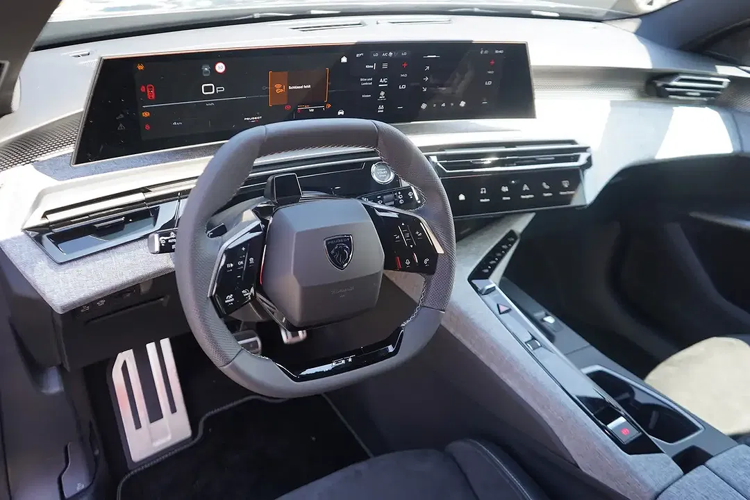 Peugeot 5008 - Thumbnail 9