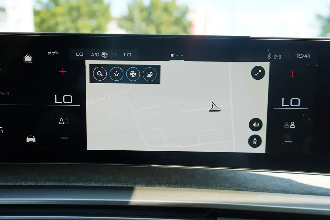 Peugeot 5008 - Thumbnail 13