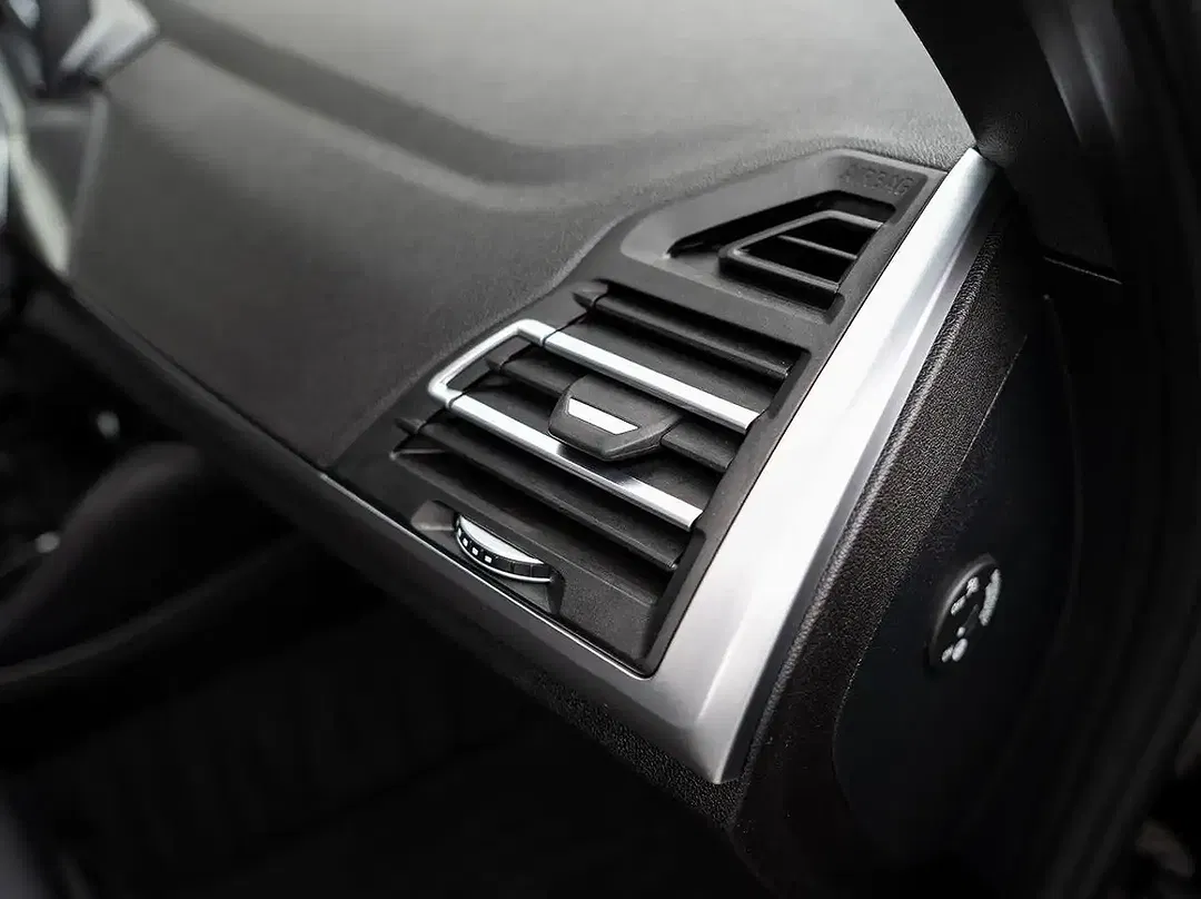 BMW X4 - Thumbnail 12