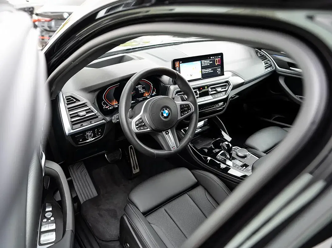 BMW X4 - Thumbnail 8