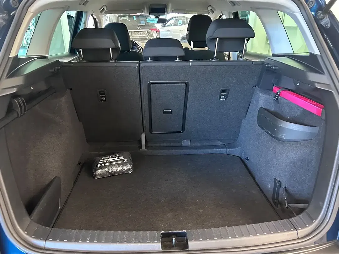 Skoda Karoq - Thumbnail 9