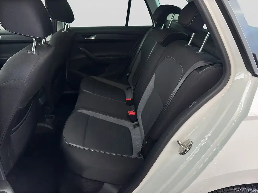 Skoda Fabia - Thumbnail 12