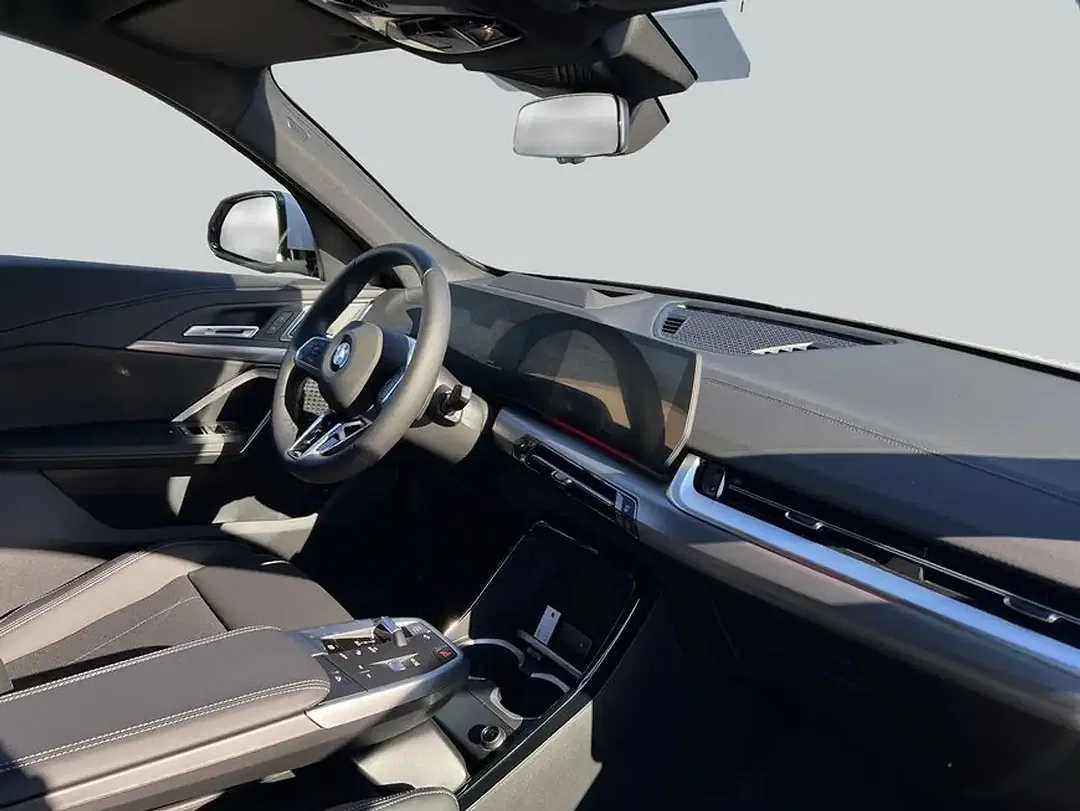 BMW X2 - Thumbnail 12