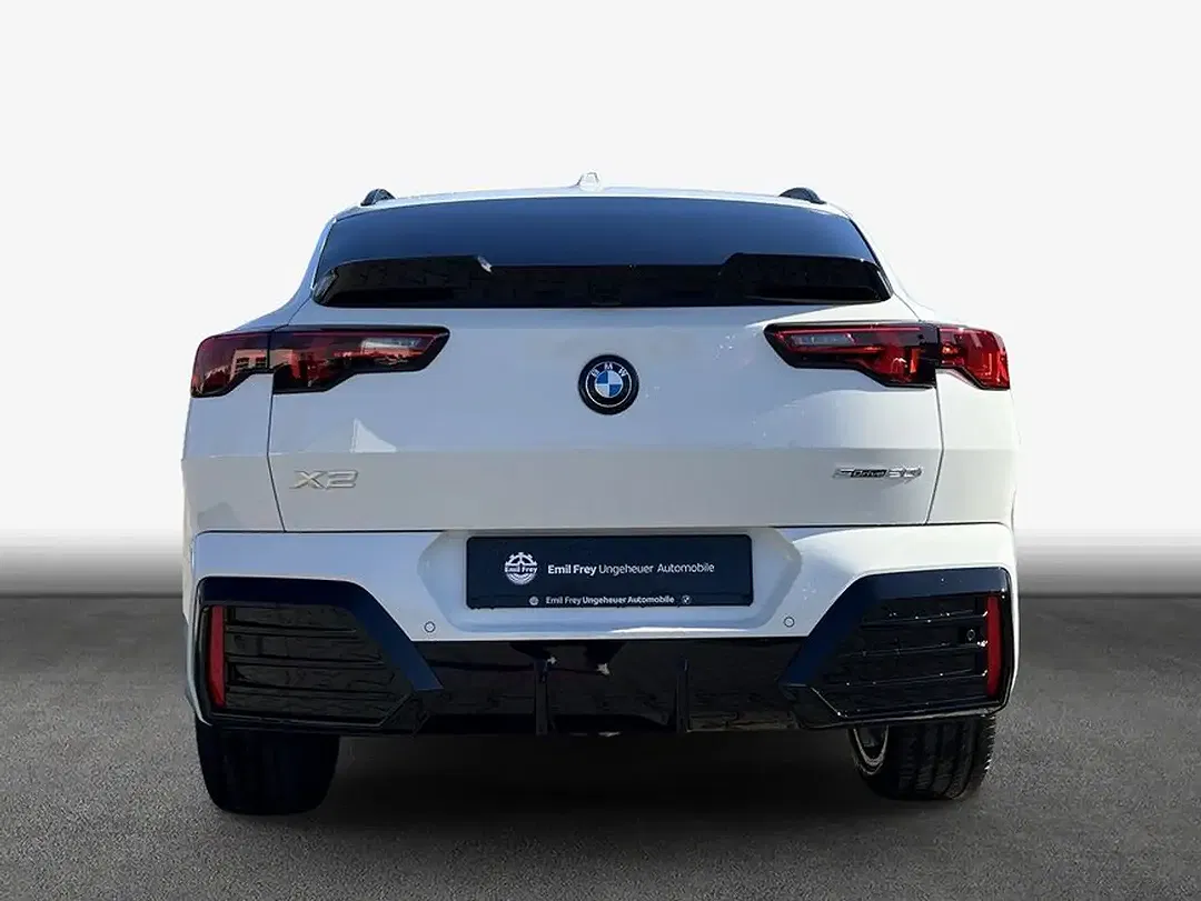BMW X2 - Thumbnail 5