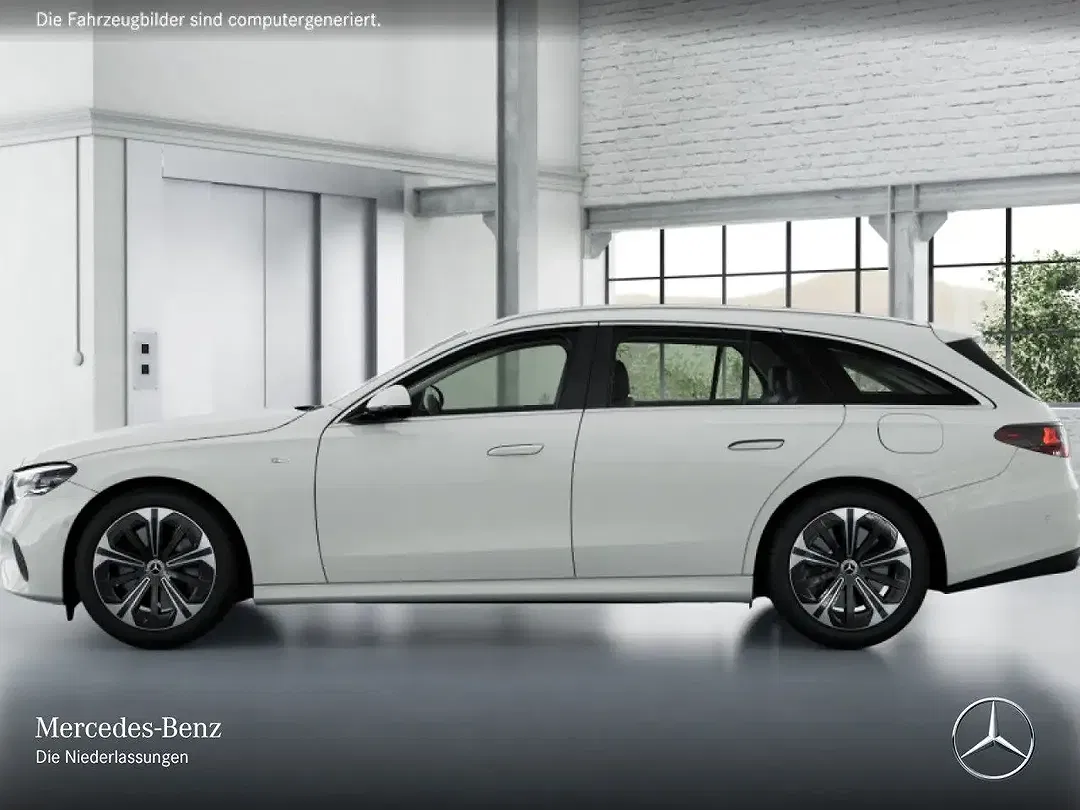 Mercedes-Benz E 300 - Thumbnail 5