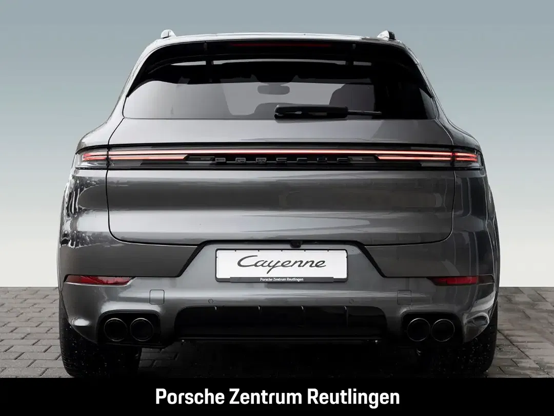 Porsche Cayenne - Thumbnail 10