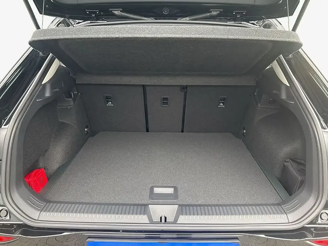 Volkswagen T-Roc - Thumbnail 8