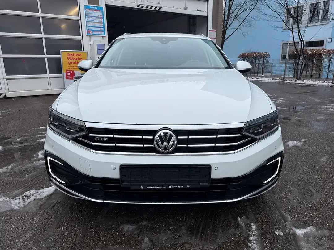 Volkswagen Passat Variant GTE - foto 2