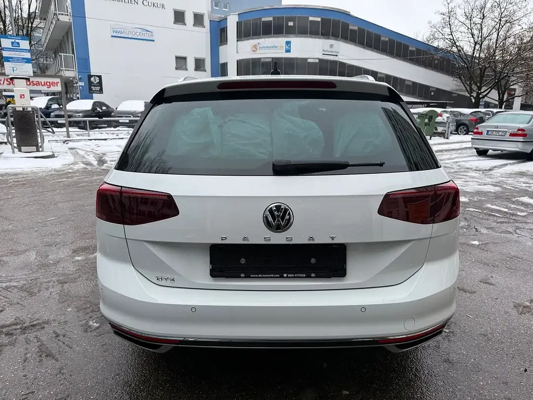 Volkswagen Passat Variant - Thumbnail 5