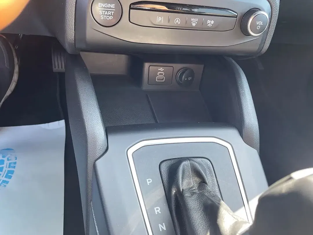 Ford Focus - Thumbnail 14