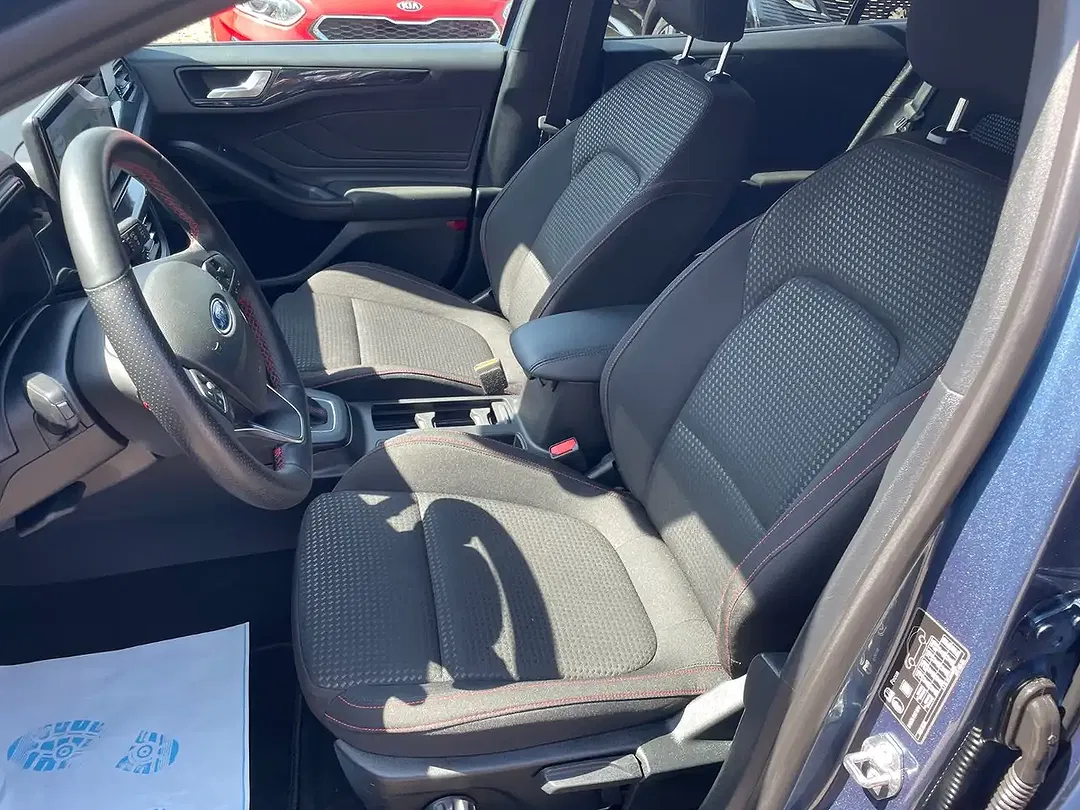 Ford Focus AUT ST-Line - foto 15