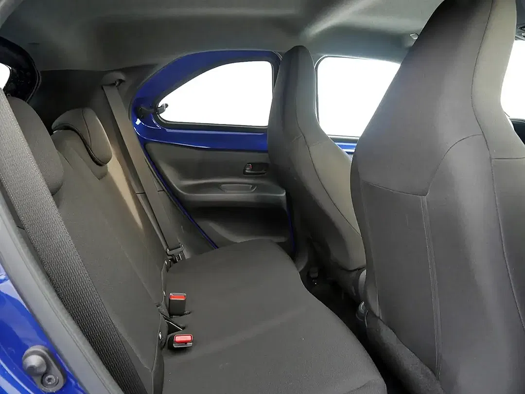 Toyota Aygo X - Thumbnail 8