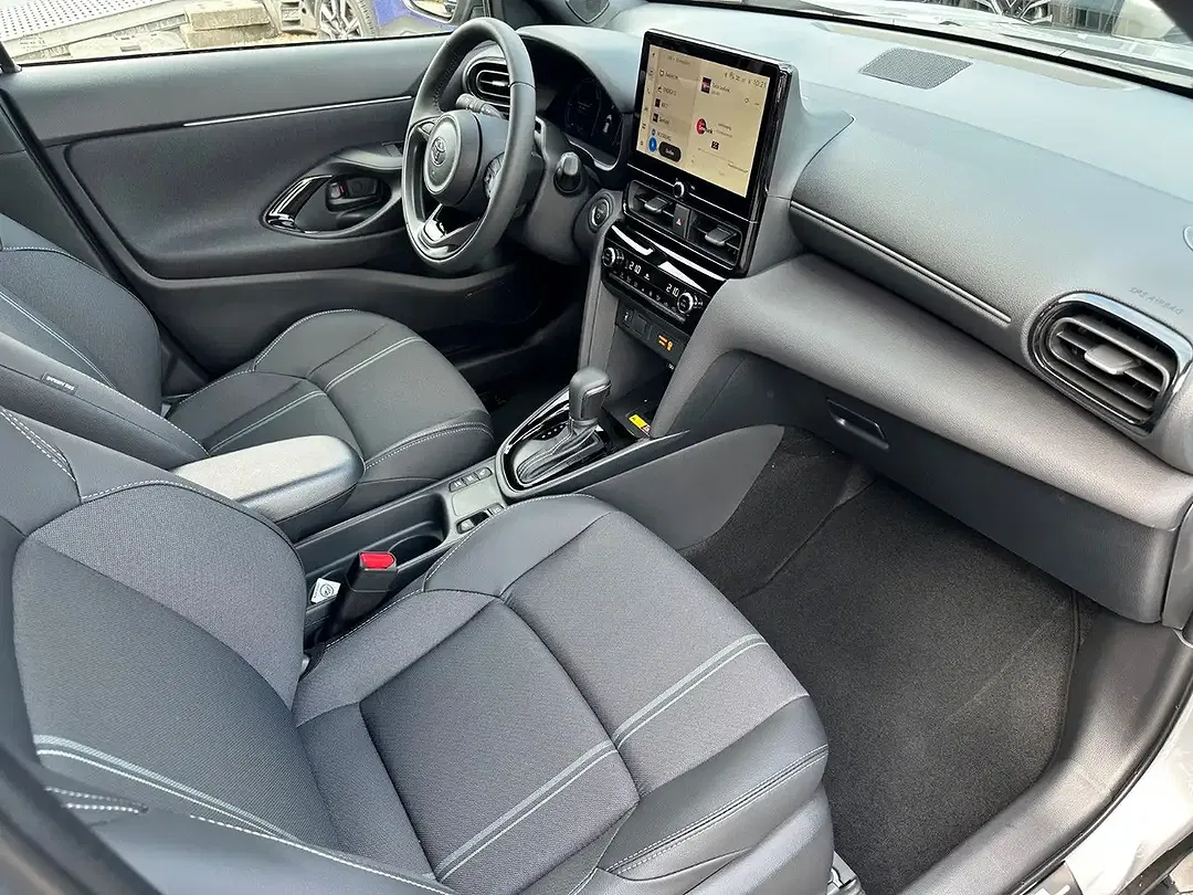 Toyota Yaris Cross - Thumbnail 13