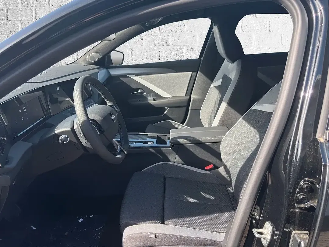 Opel Astra - Thumbnail 6