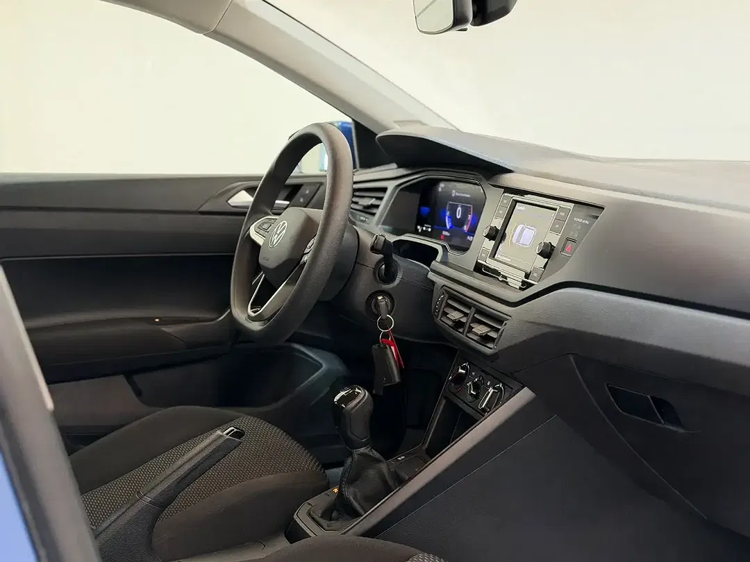 Volkswagen Polo - Thumbnail 14