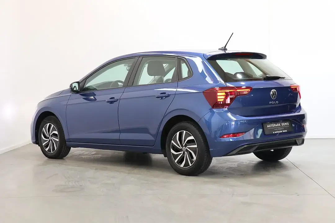 Volkswagen Polo - Thumbnail 5