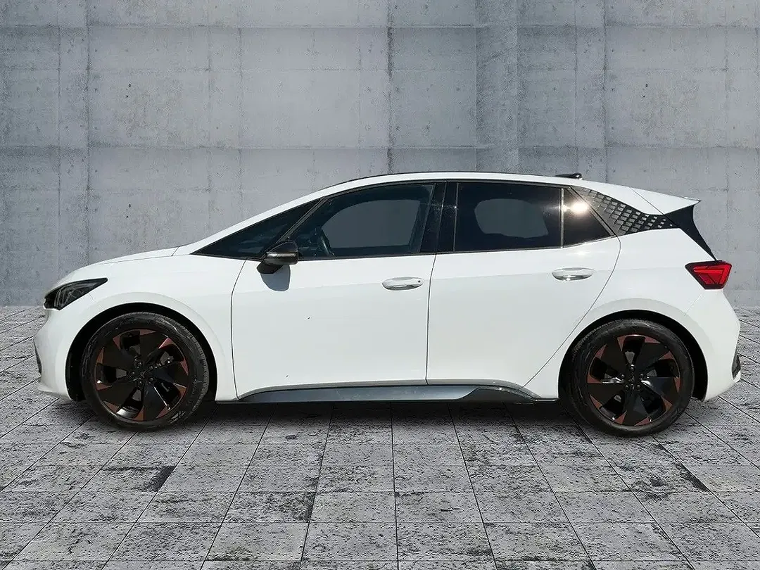 CUPRA Born - Thumbnail 3