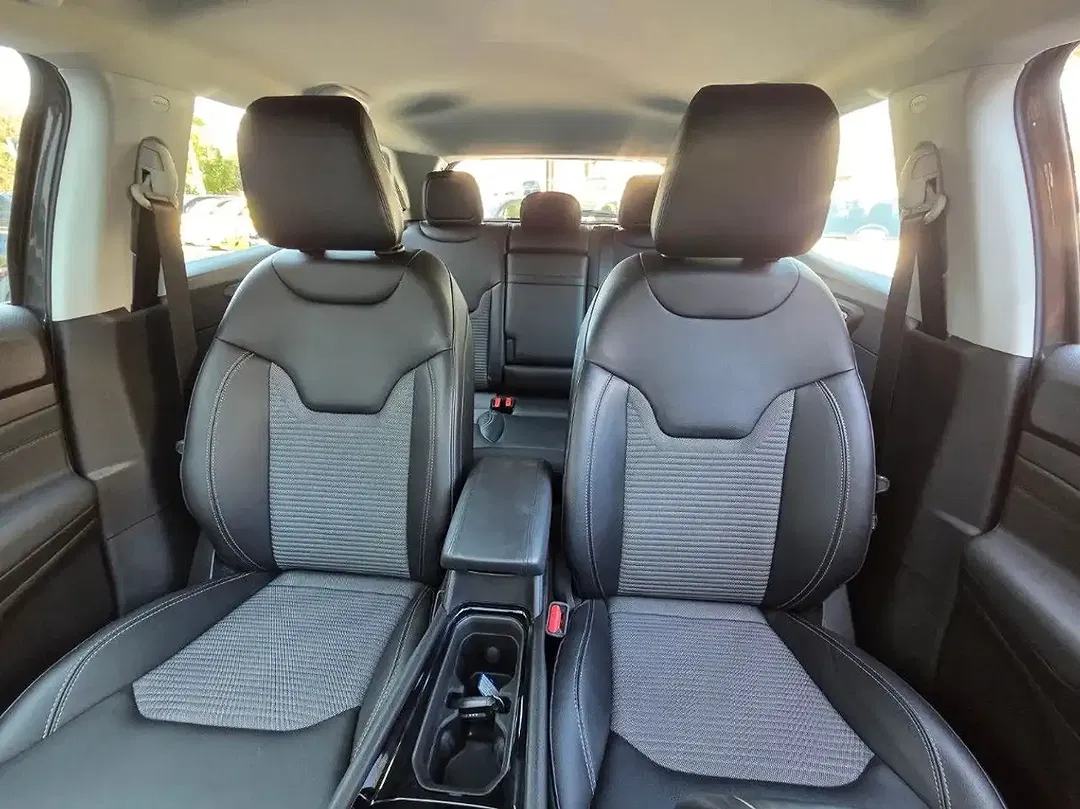 Jeep Compass - Thumbnail 14