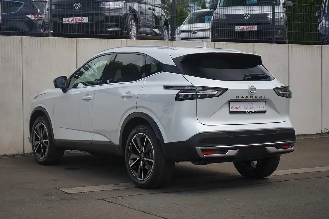 Nissan Qashqai - Thumbnail 2