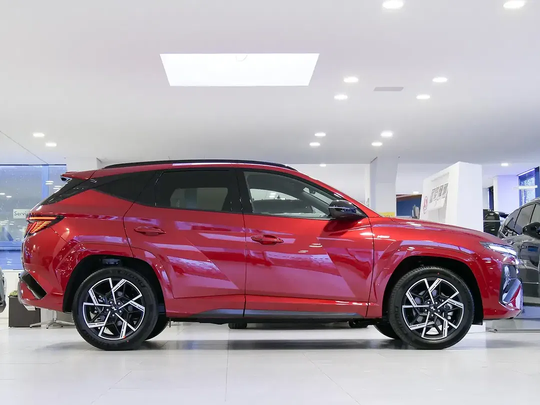 Hyundai TUCSON - Thumbnail 12