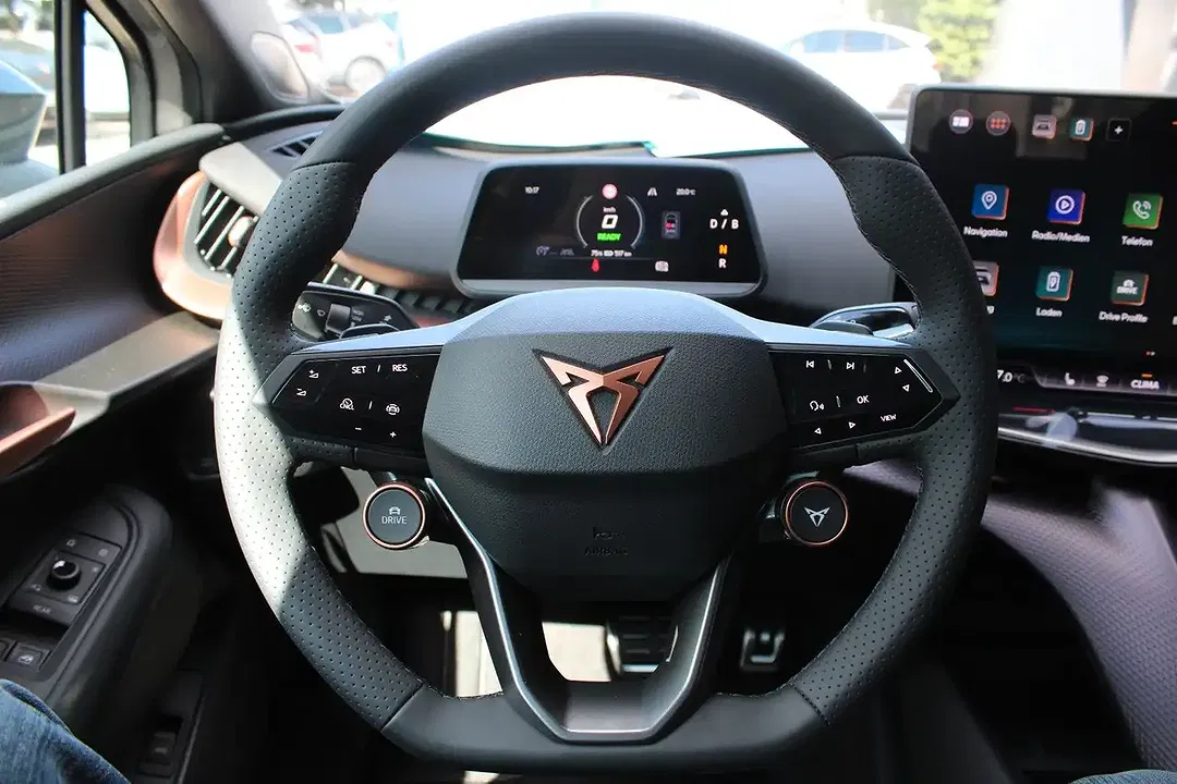 CUPRA Tavascan - Thumbnail 7