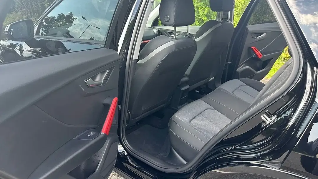 Audi Q2 - Thumbnail 6