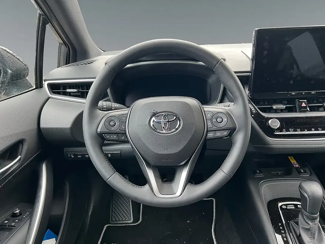 Toyota Corolla - Thumbnail 12