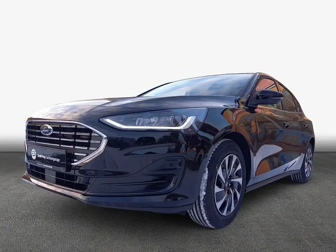 Ford Focus - Thumbnail 6
