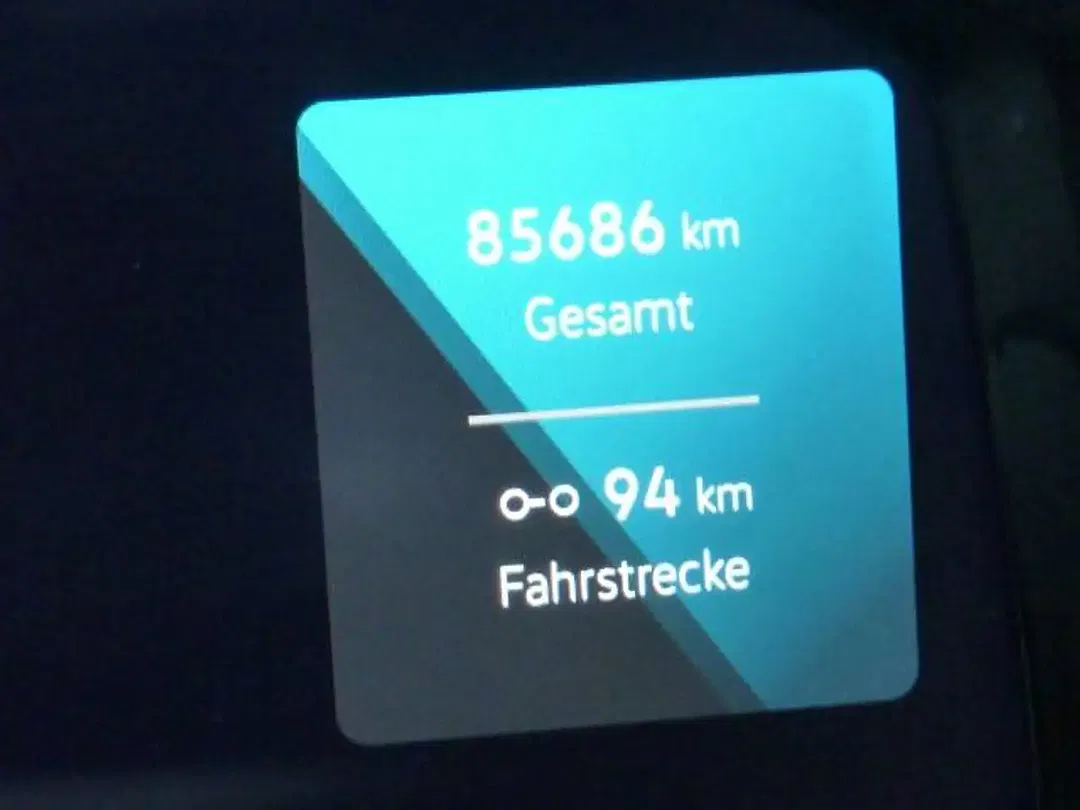 Volkswagen Golf Variant - Thumbnail 29