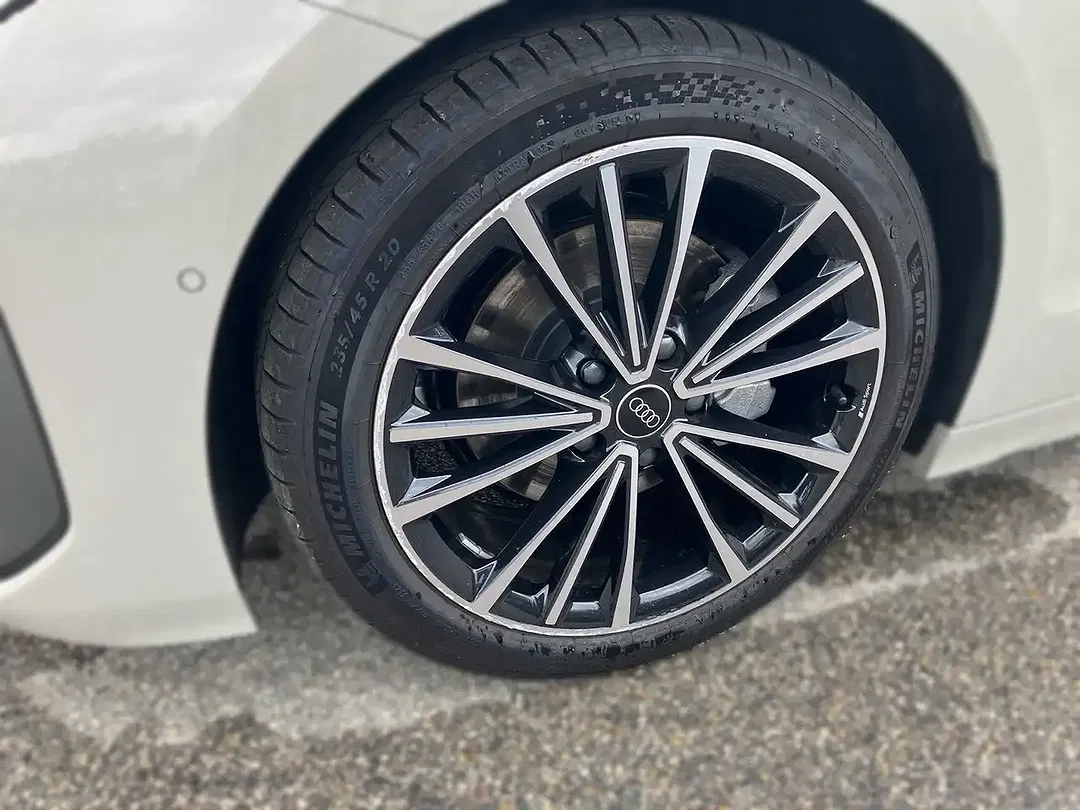 Audi A6 - Thumbnail 6