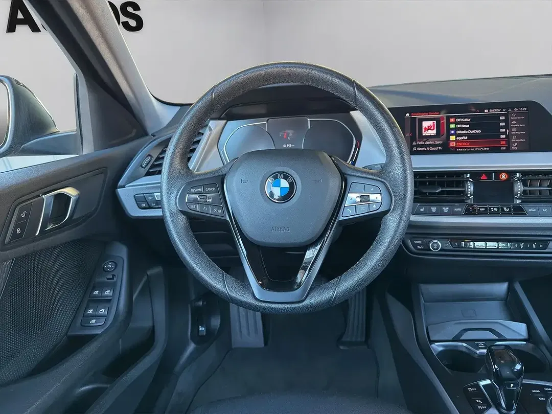 BMW 116 - Thumbnail 8