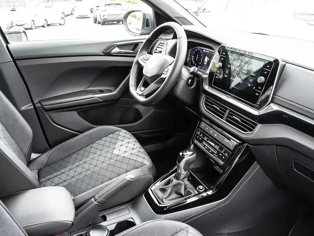 Volkswagen T-Cross - Thumbnail 7