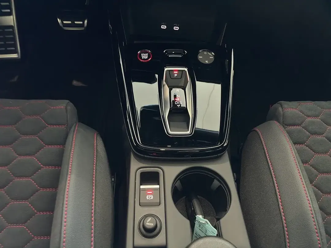 Audi RS3 - Thumbnail 13