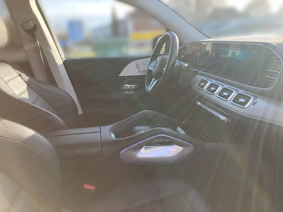 Mercedes-Benz GLE 350 - Thumbnail 11