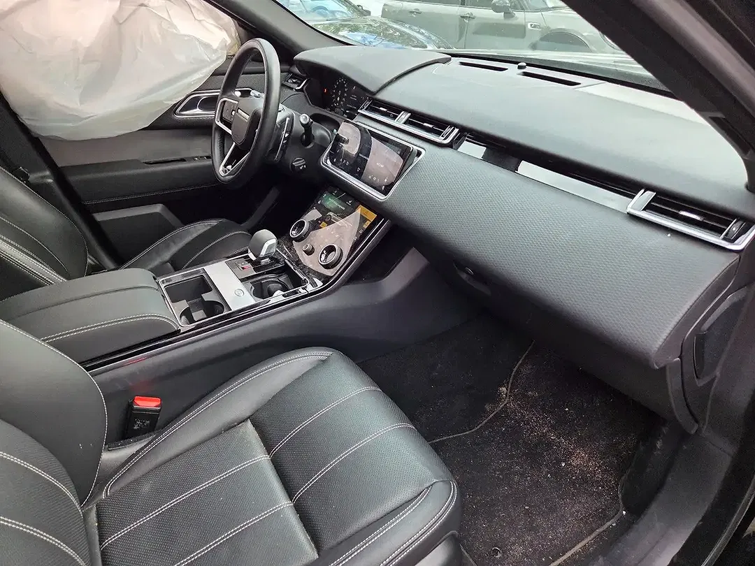 Land Rover Range Rover Velar - Thumbnail 6