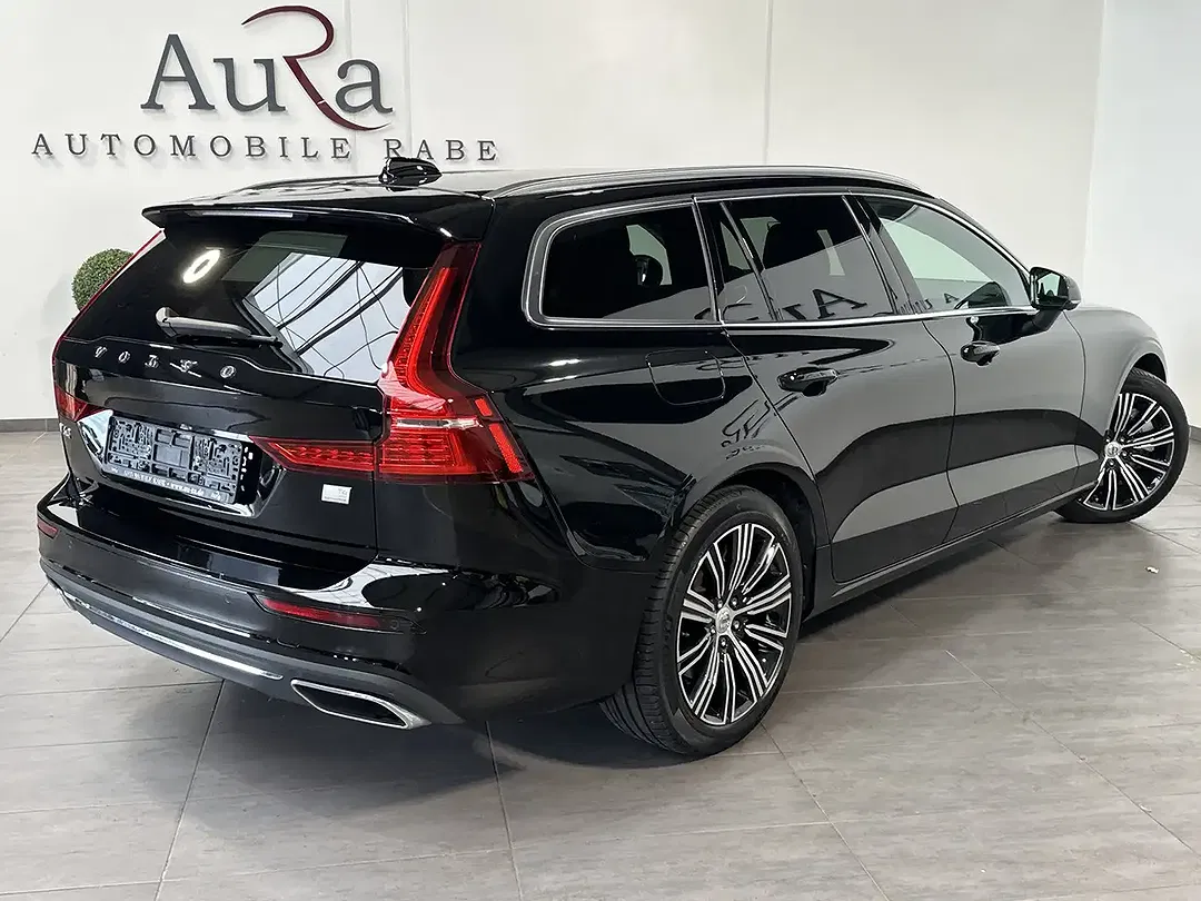 Volvo V60 - Thumbnail 4