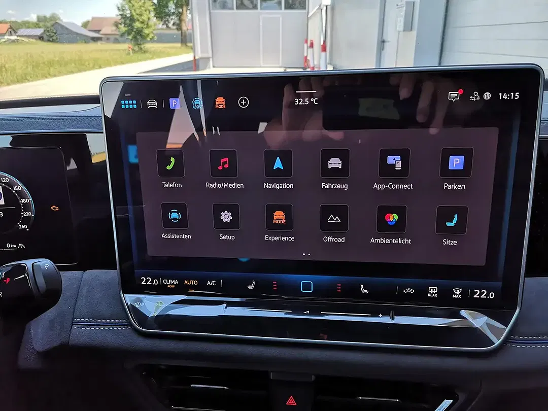 Volkswagen Tiguan - Thumbnail 6