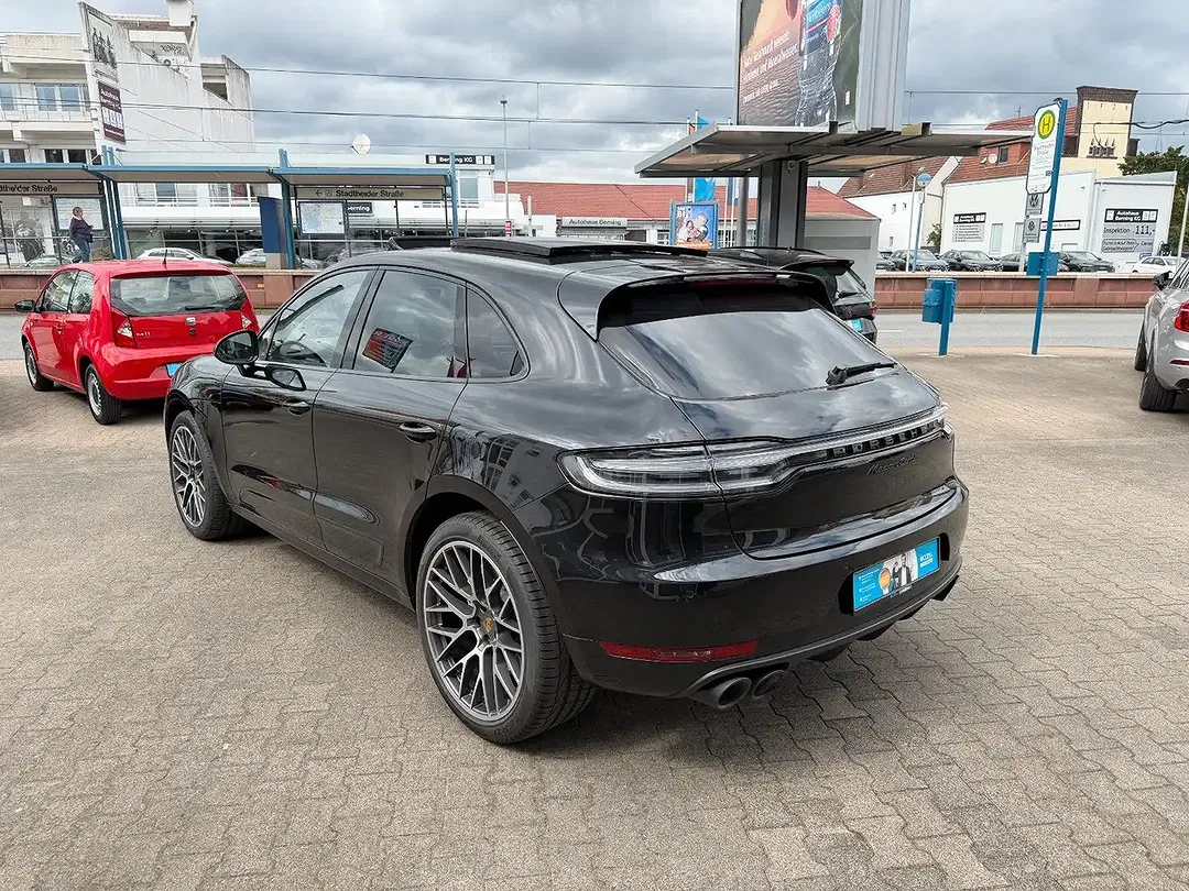 Porsche Macan - Thumbnail 5