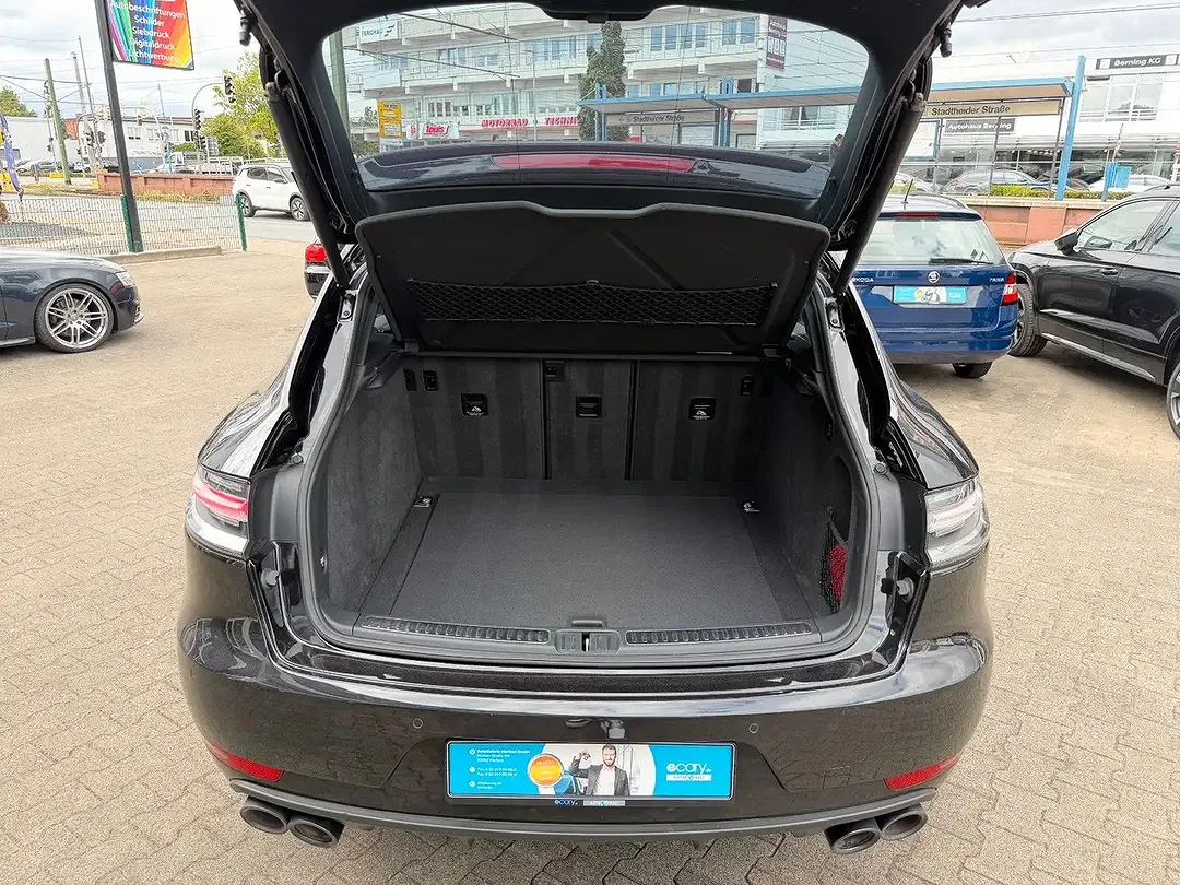 Porsche Macan - Thumbnail 7