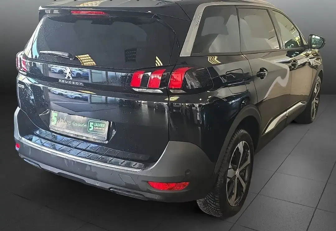 Peugeot 5008 - Thumbnail 3