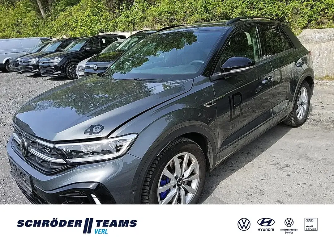 Volkswagen T-Roc - Thumbnail 1