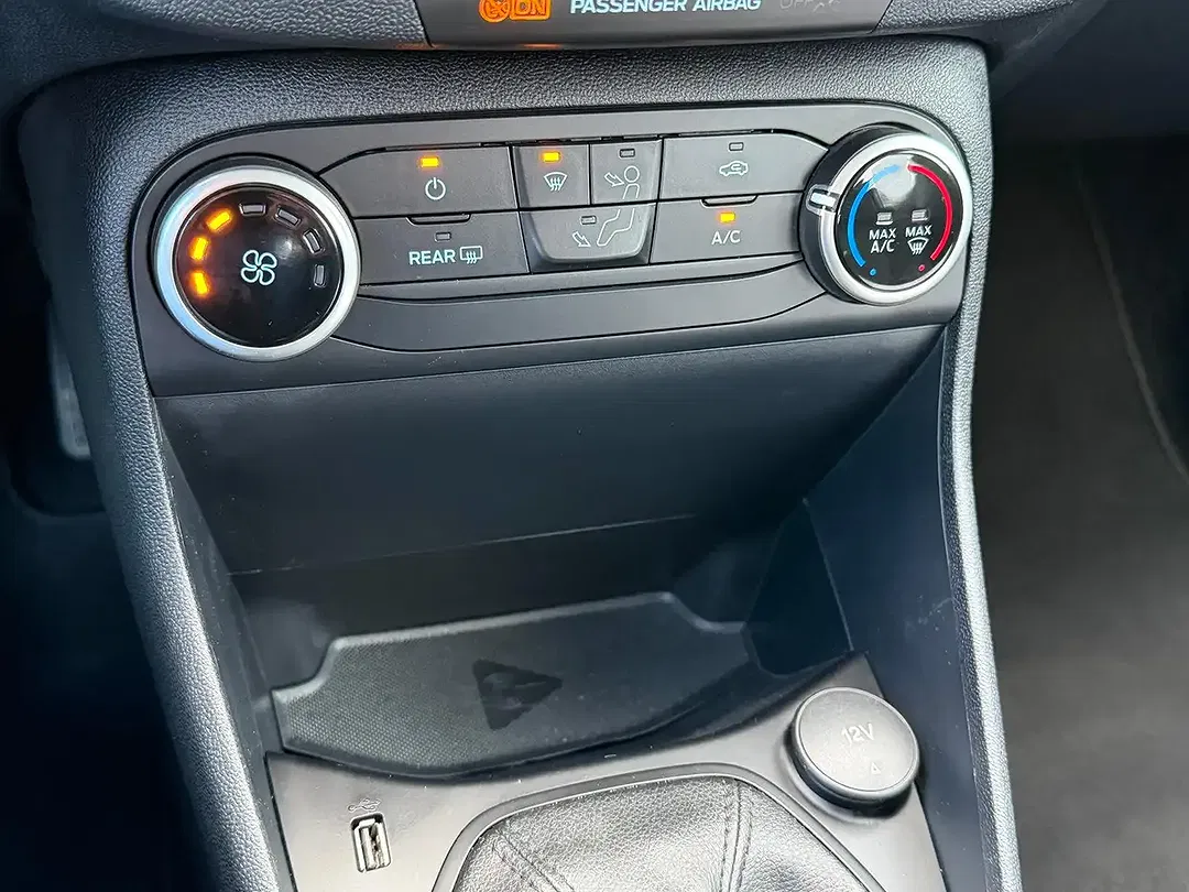 Ford Fiesta - Thumbnail 13